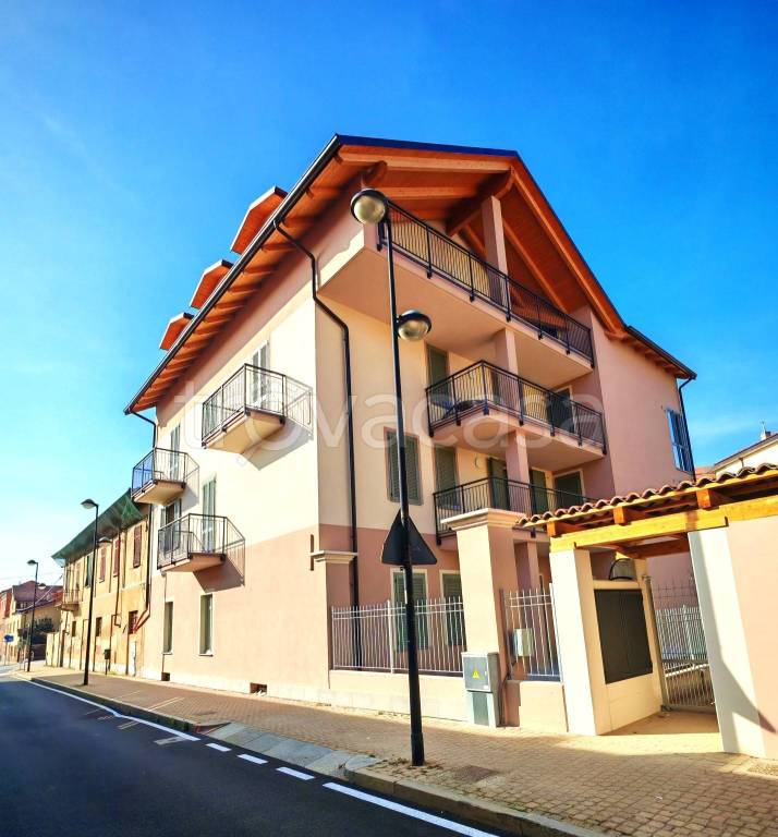 appartamento in vendita a Trofarello