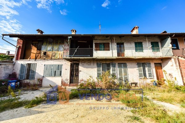 casa indipendente in vendita a Trofarello