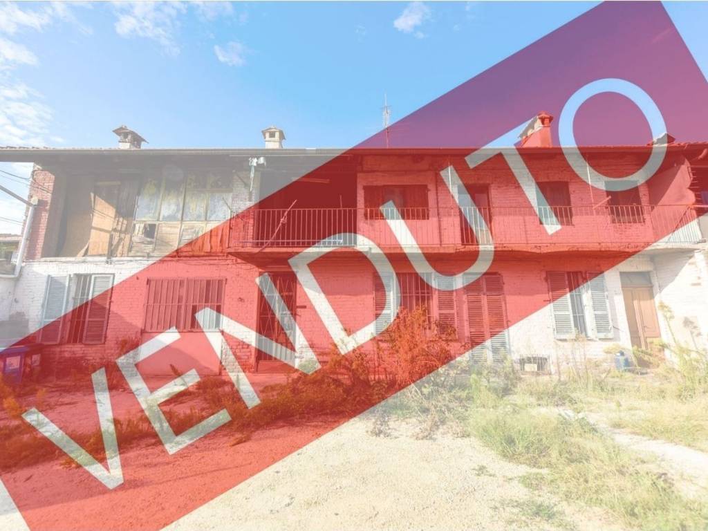 casa indipendente in vendita a Trofarello