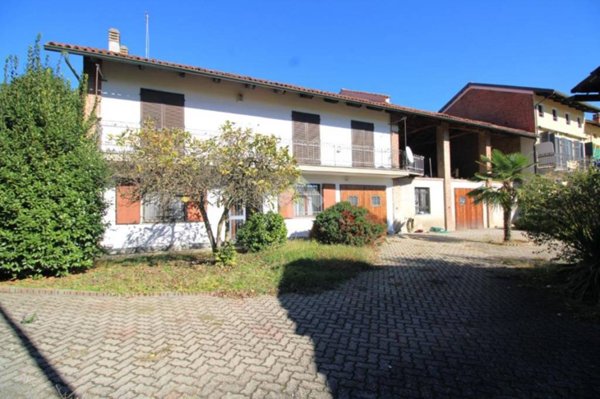 casa indipendente in vendita a Trofarello in zona Valle Sauglio