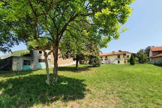 pentavano in vendita a Trofarello