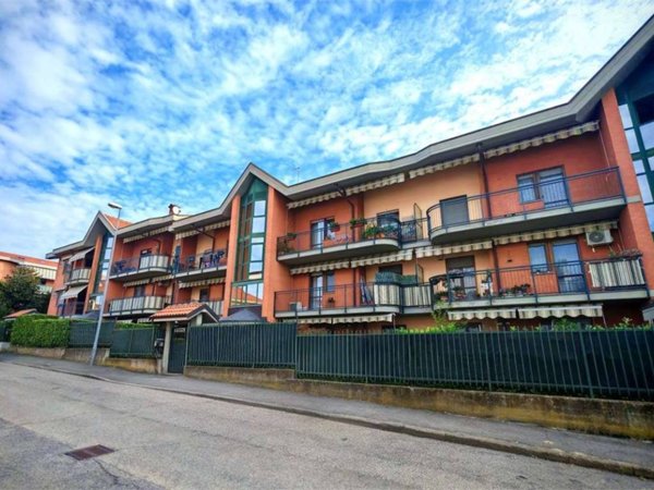 appartamento in vendita a Trofarello