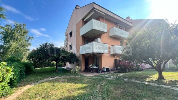 appartamento in vendita a Trofarello