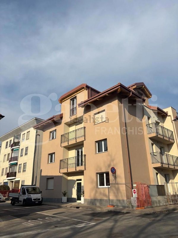 appartamento in vendita a Trofarello