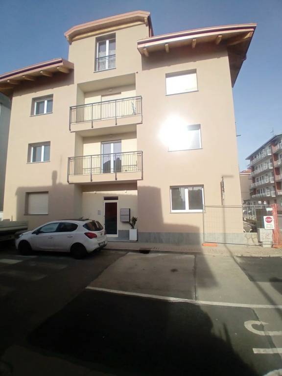 appartamento in vendita a Trofarello