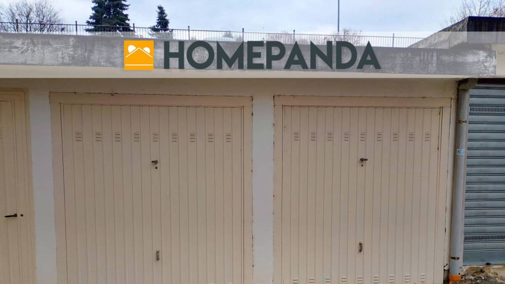 locale di sgombero in vendita a Trofarello