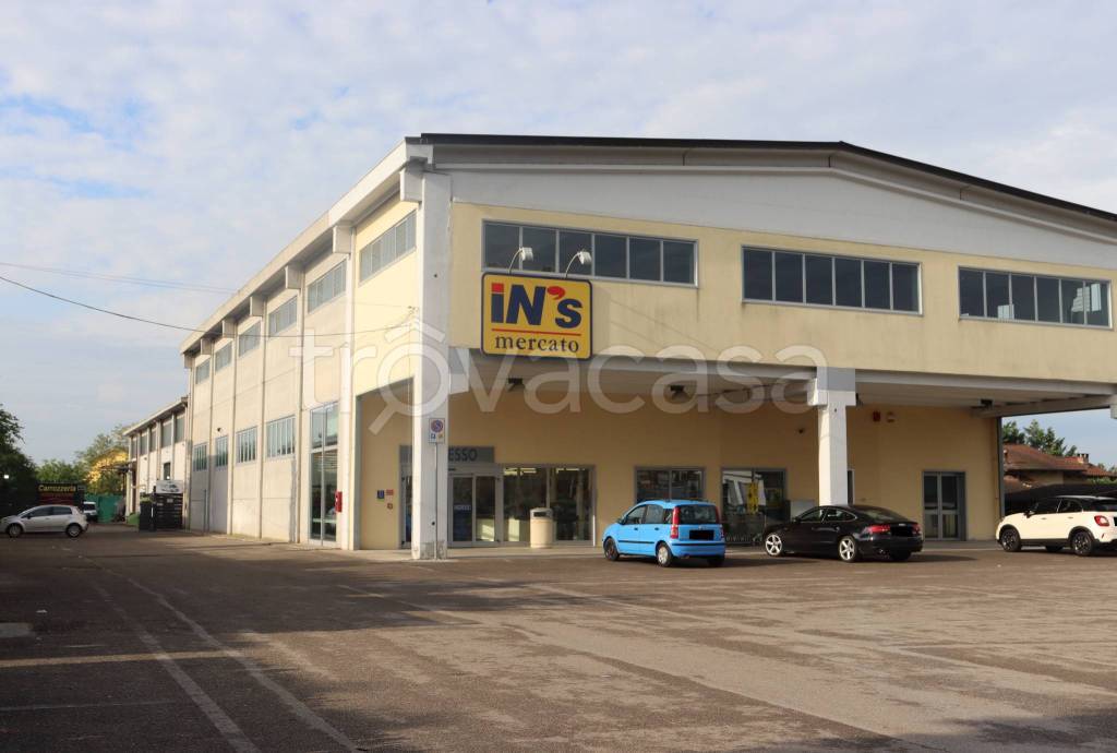 terreno edificabile in vendita a Trofarello