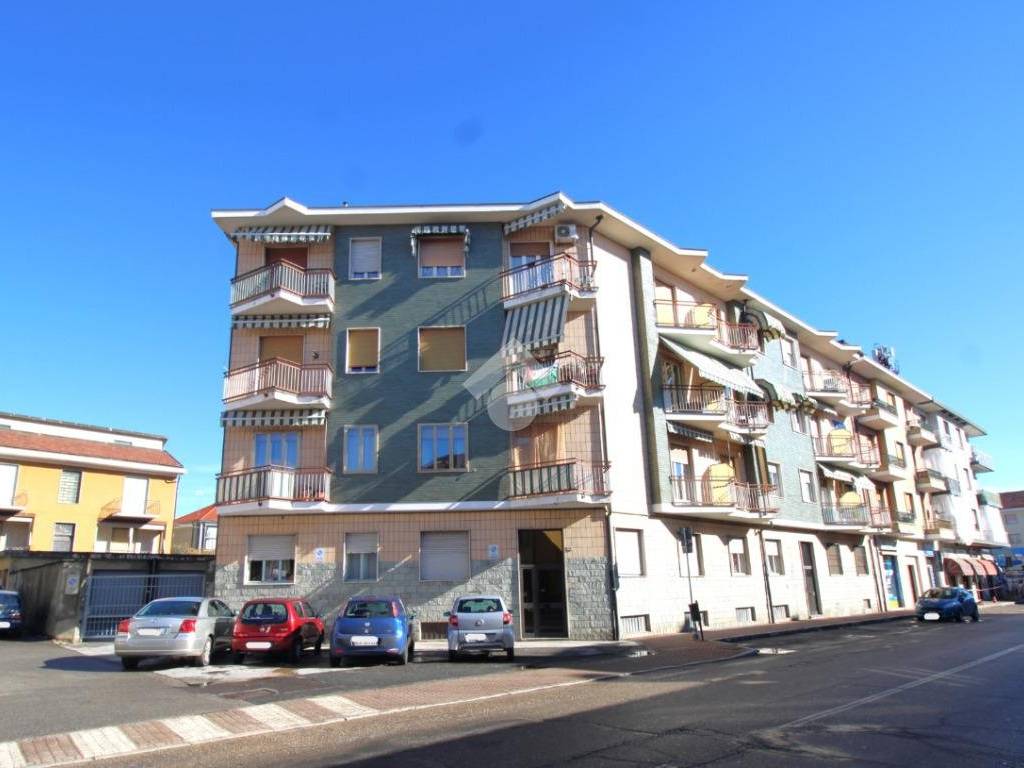 appartamento in vendita a Trofarello