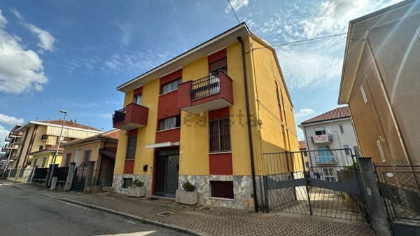 appartamento in vendita a Trofarello