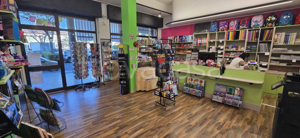 negozio in vendita a Trofarello