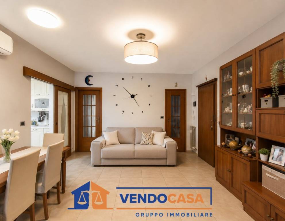 appartamento in vendita a Trofarello in zona Valle Sauglio