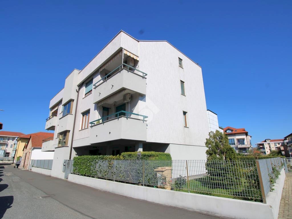 appartamento in vendita a Trofarello