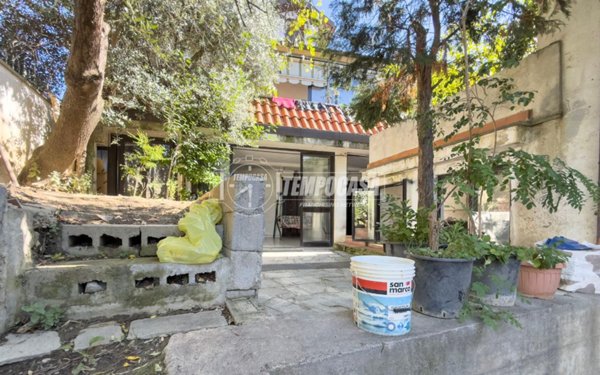 casa indipendente in vendita a Trofarello