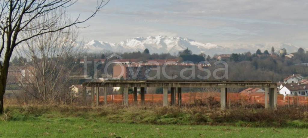 terreno edificabile in vendita a Trofarello