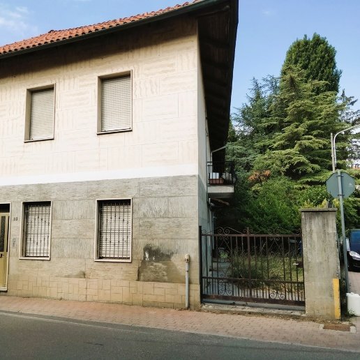 casa indipendente in vendita a Trofarello
