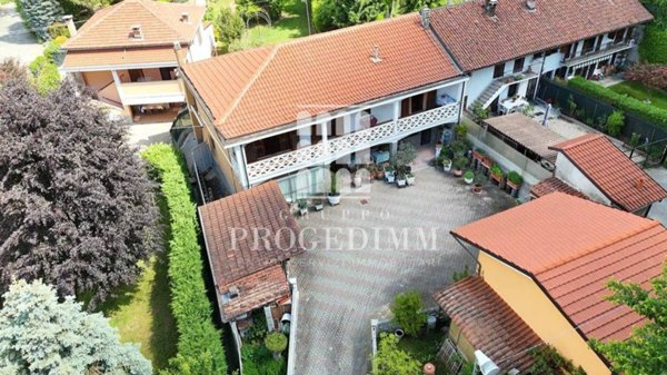 casa indipendente in vendita a Trofarello