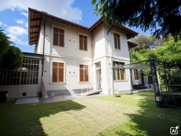 casa indipendente in vendita a Trofarello
