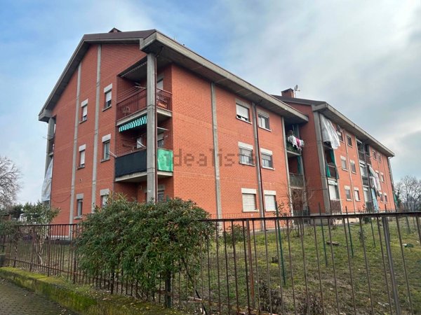 appartamento in vendita a Trofarello in zona Valle Sauglio