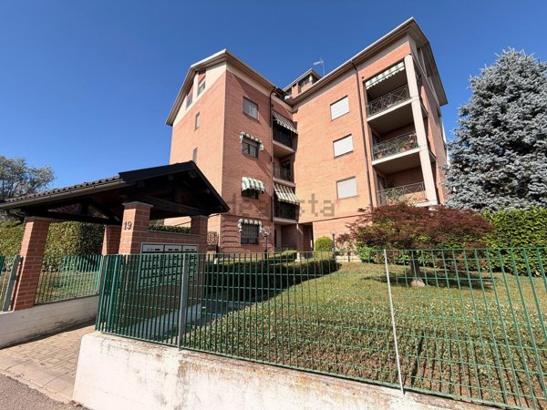 appartamento in vendita a Trofarello in zona Valle Sauglio
