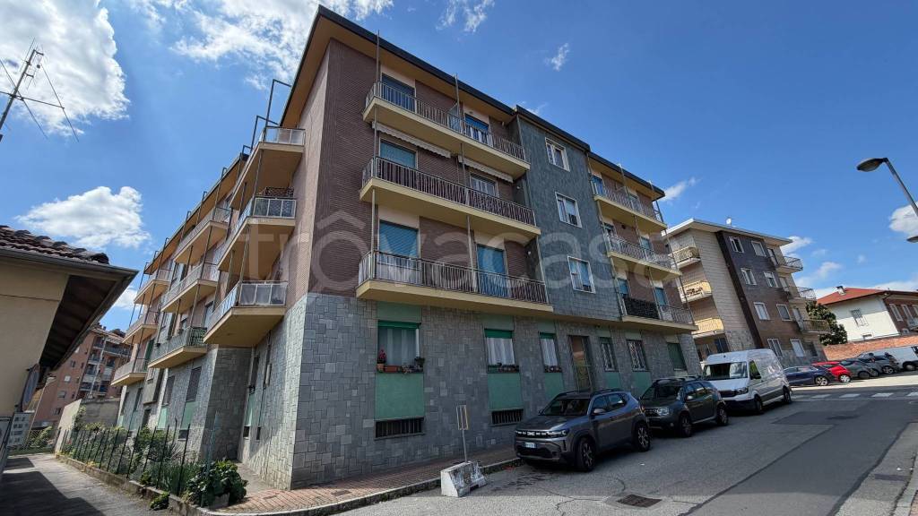 appartamento in vendita a Trofarello