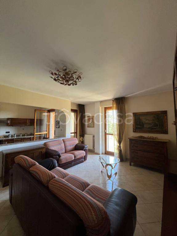 appartamento in vendita a Trofarello in zona Valle Sauglio