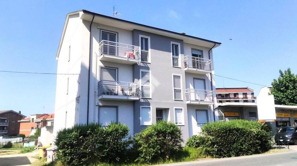 appartamento in vendita a Trofarello in zona Valle Sauglio