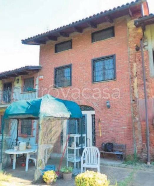 casa indipendente in vendita a Trofarello