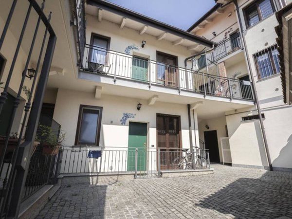appartamento in vendita a Trofarello in zona Valle Sauglio