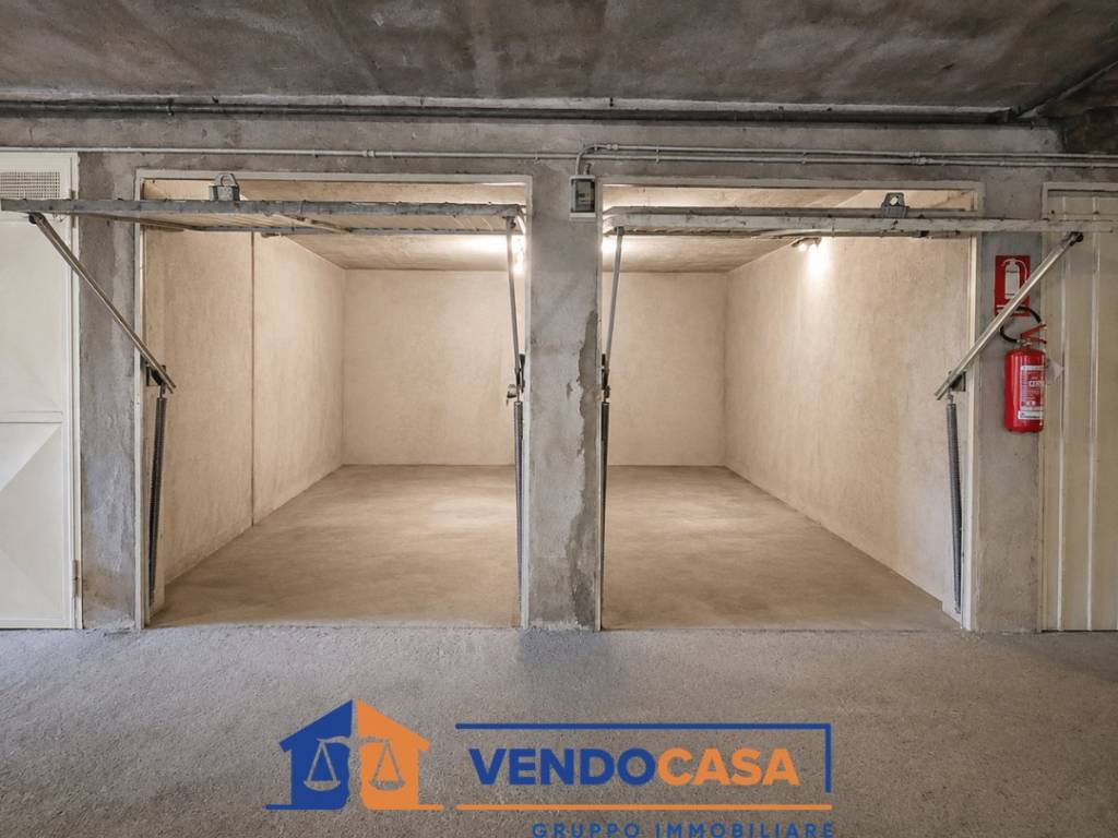 box auto in vendita a Trofarello