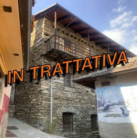 casa indipendente in vendita ad Usseaux