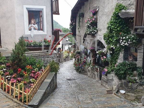 casale in vendita ad Usseaux