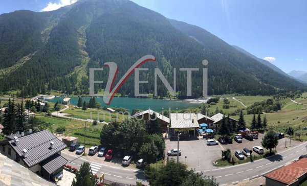 casale in vendita ad Usseaux in zona Pourrieres