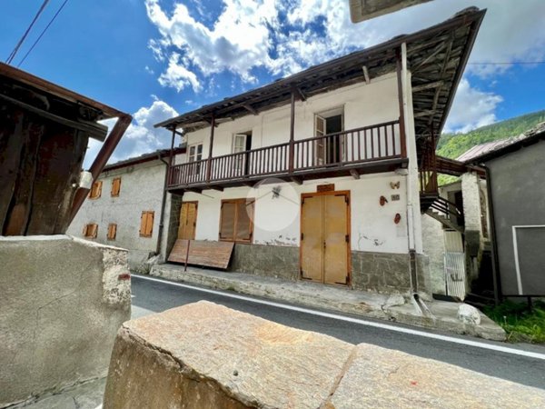 appartamento in vendita ad Usseglio in zona Chiaberto