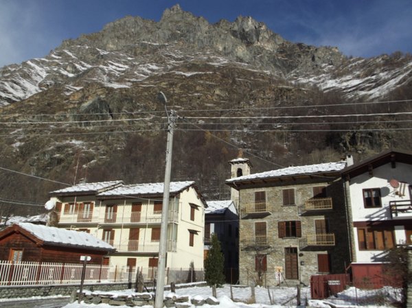 appartamento in vendita ad Usseglio
