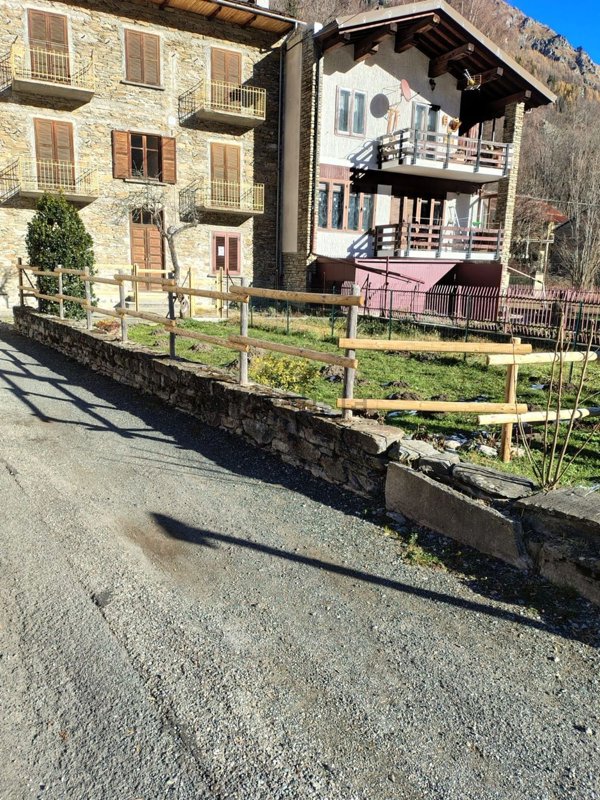 appartamento in vendita ad Usseglio