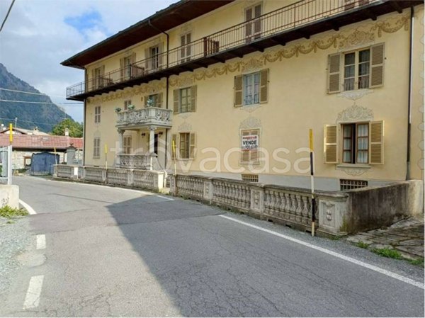 appartamento in vendita ad Usseglio