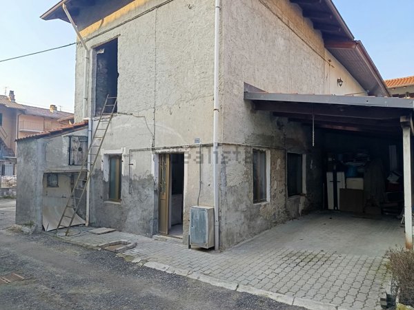 appartamento in vendita a Vaie