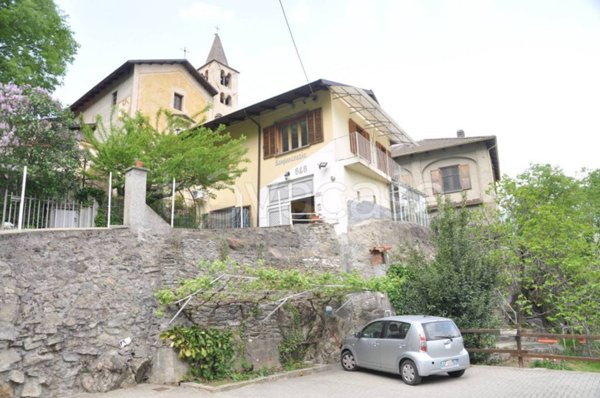 casa indipendente in vendita a Vaie