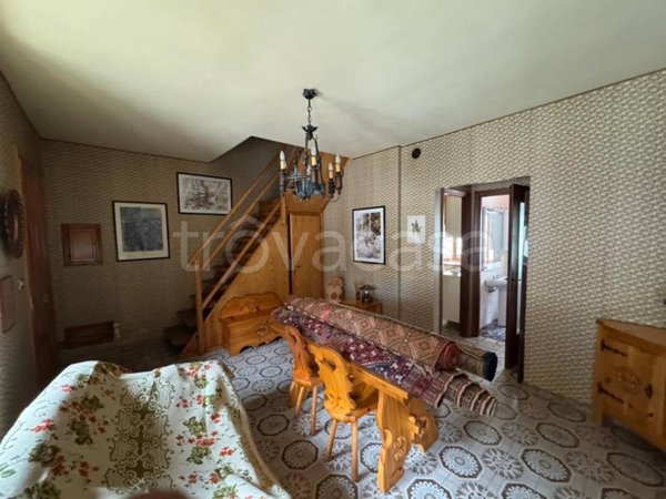 casa indipendente in vendita a Vaie