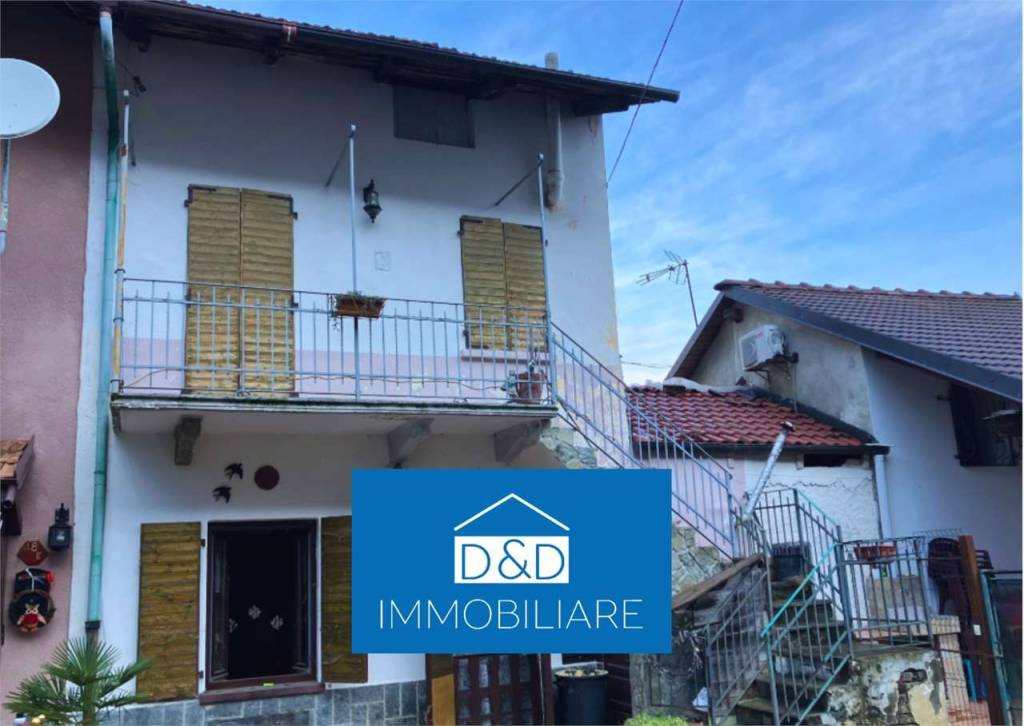 casa indipendente in vendita a Vaie