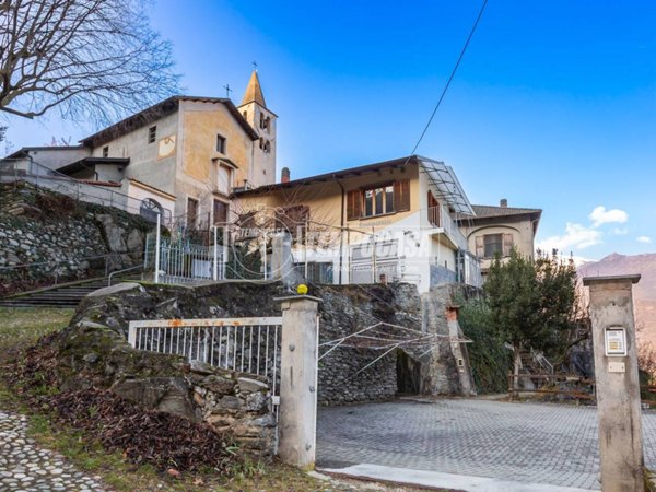 casa indipendente in vendita a Vaie