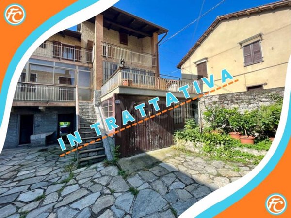 casa indipendente in vendita a Vaie