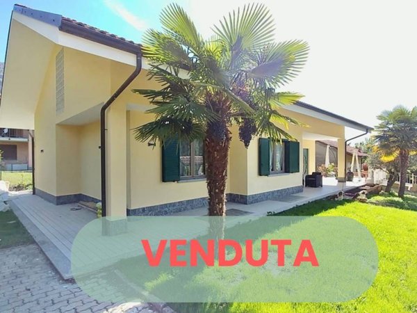 casa indipendente in vendita a Val della Torre