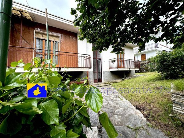 casa indipendente in vendita a Val della Torre
