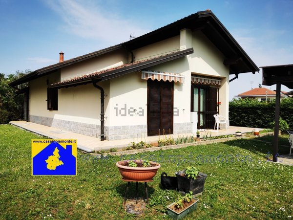 casa indipendente in vendita a Val della Torre