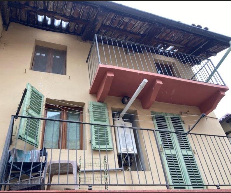casa indipendente in vendita a Val della Torre