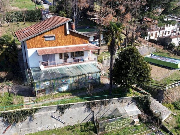 casa indipendente in vendita a Val della Torre