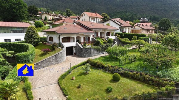 casa indipendente in vendita a Val della Torre