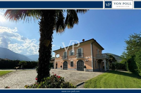casa indipendente in vendita a Val della Torre
