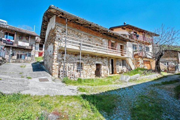 casale in vendita a Val della Torre